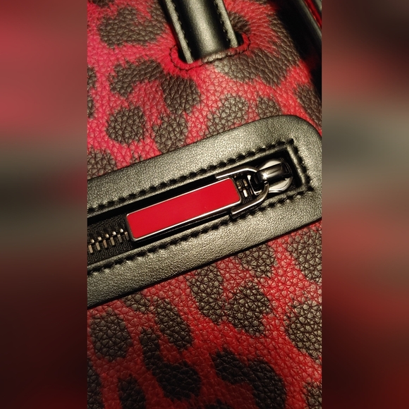 NEW! Christian Louboutin Red and Black Leopard Print Portfolio / Crossbody Bag - Picture 6 of 11
